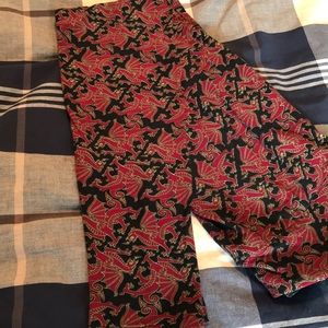 Lularoe OS dragon leggings